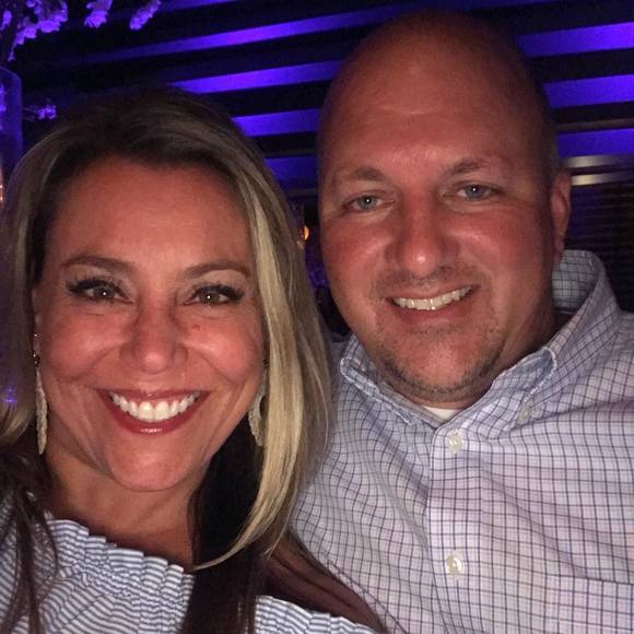 Meet your Posher, Jennifer - Picture 1 of 1